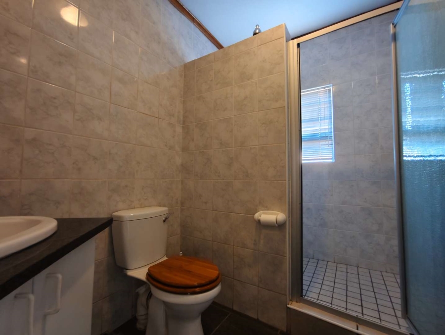 3 Bedroom Property for Sale in Langenhovenpark Free State